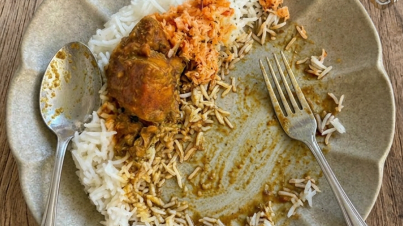 Pol Sambol: The Sri Lankan Side Dish That Changes Everything.