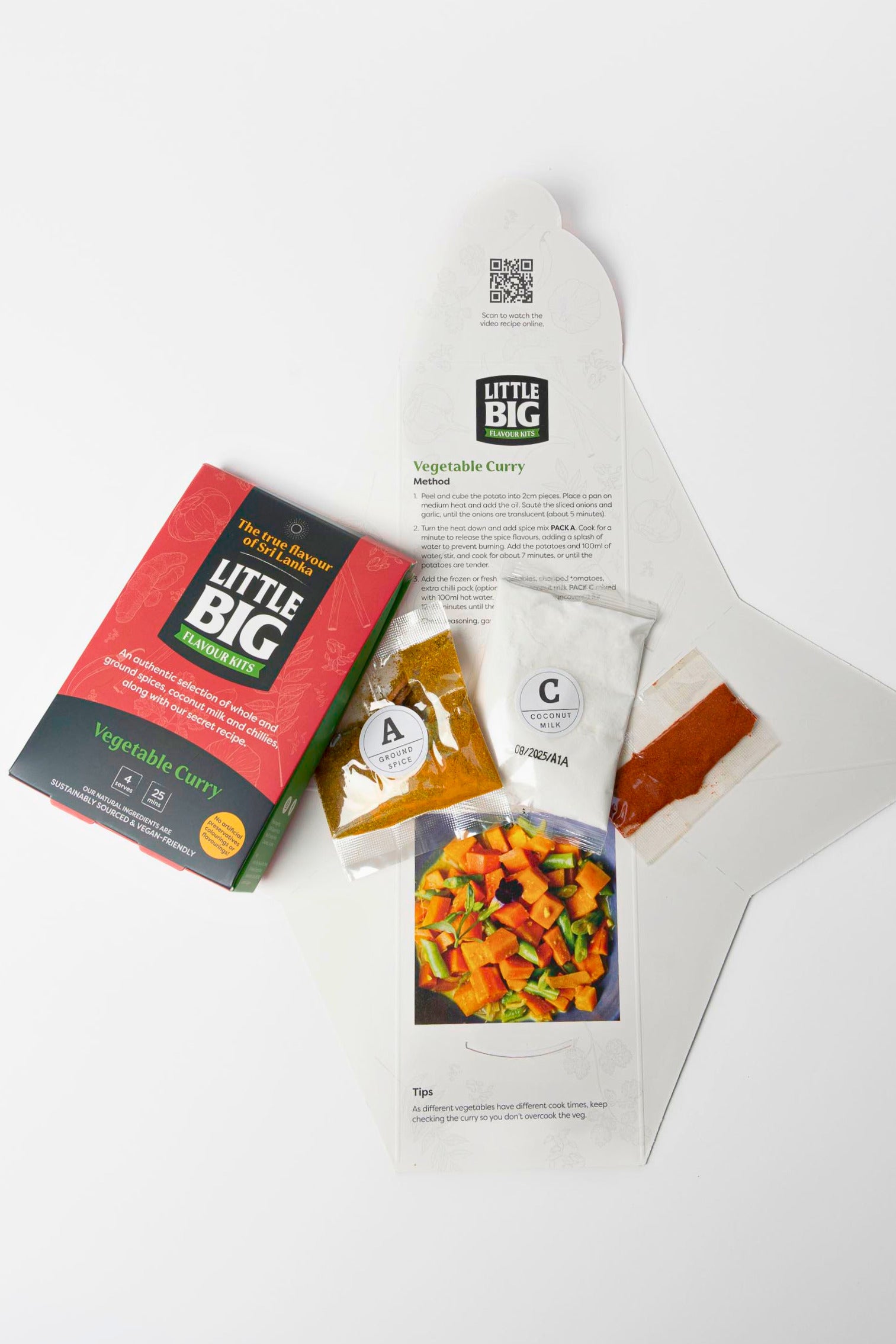 Open vegetable curry: what's inside the pack. Little Big Flavour Kits Vegetable Curry Kit Pack 
